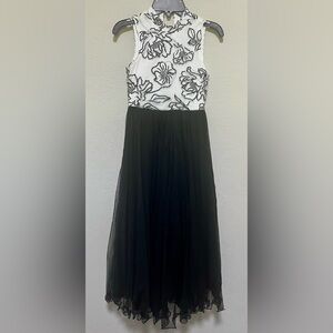 Xtraordinary Black and White Floral Dress